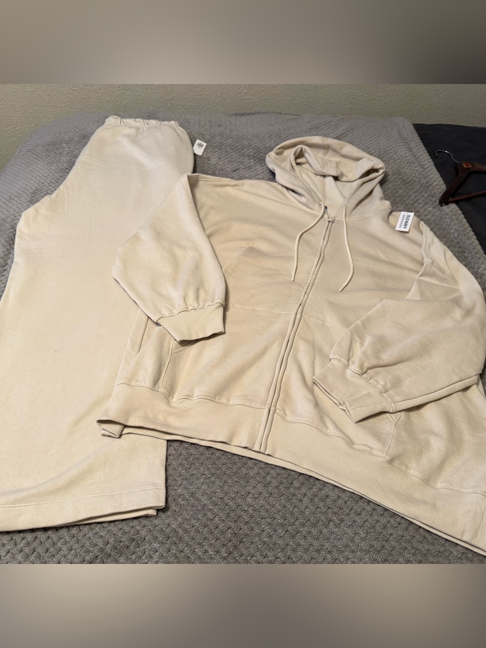 Cream hoodie & pants